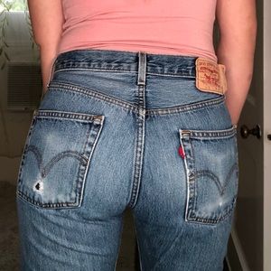 Levi’s 501 Medium Wash Denim Jean 100% Cotton